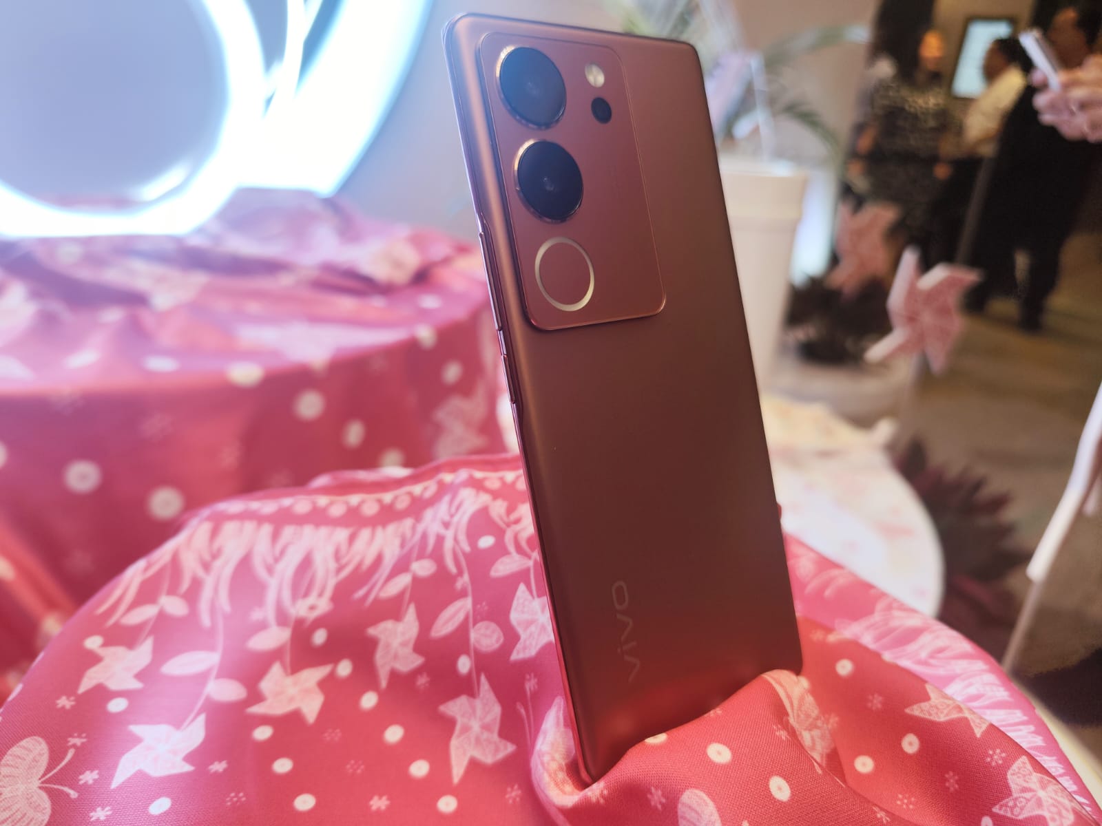 vivo V29 Series 5G Rilis di Indonesia, Ini Spesifikasi dan Harganya