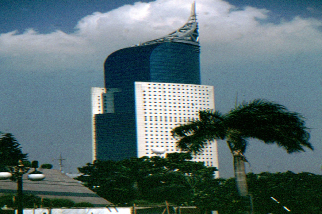 Empat Gedung Paling Menjulang di Jakarta