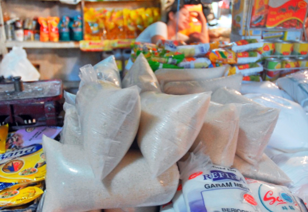 Pembatasan Pembelian Bahan Pokok Redam <i>Panic Buying</i>