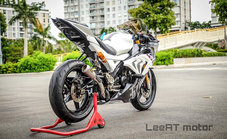 BMW HP4 Race KW, Hanya Rp50 Juta
