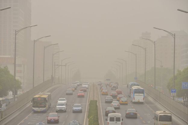 Badai Debu Landa Beijing dan Tiongkok Utara