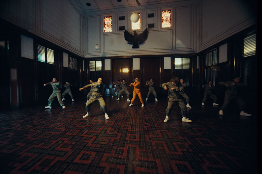 Agnez Mo Rilis Video Musik Lagu Terbaru, Ada Lambang Indonesia