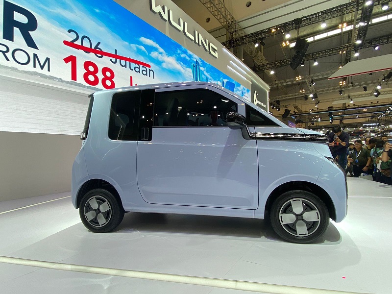 Murah Meriah! Wuling Rilis Air ev Lite Seharga Rp188 Juta di GIIAS