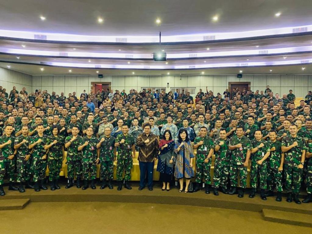 Airlangga Singgung Alutsista saat Beri Kuliah Umum di Seskoal