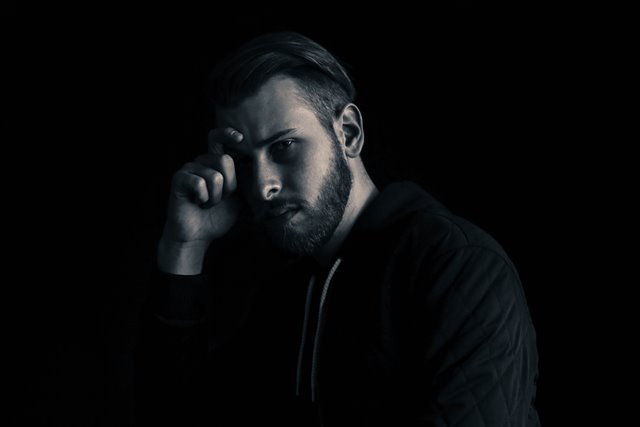 <i>Love Scammer</i>, Menabur Cinta Palsu untuk Memanfaatkan Korban