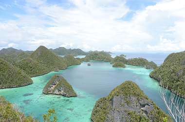 Belasan Jurnalis ASEAN Terpukau Keindahan Raja Ampat