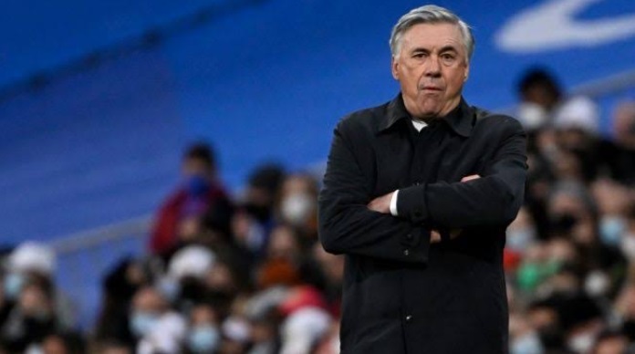 Carlo Ancelotti mencetak dua sejara baru usai kesuksesan Real Madrid raih gelar Liga Spanyol. AFP