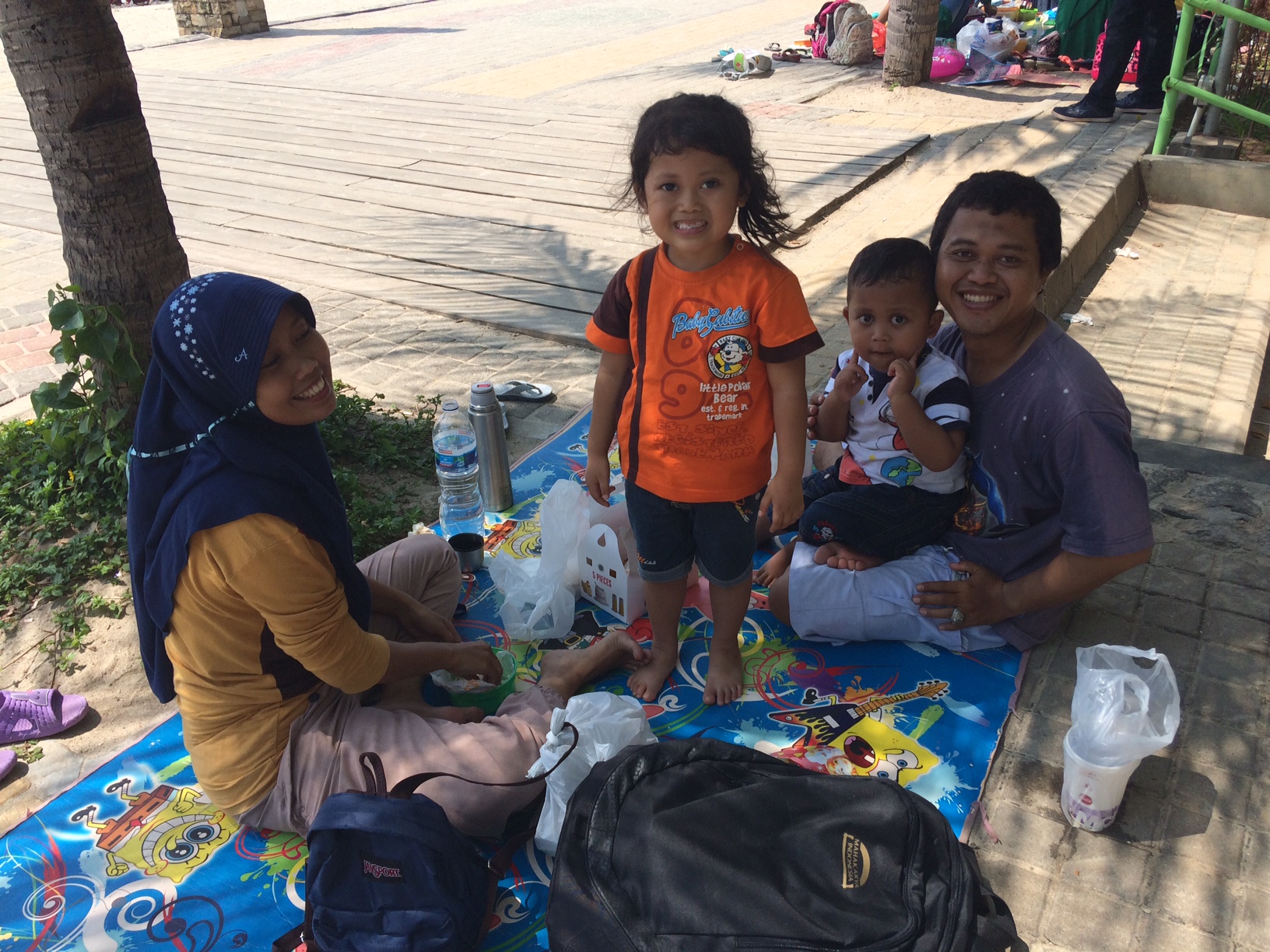 Pantai Ancol Masih Favorit