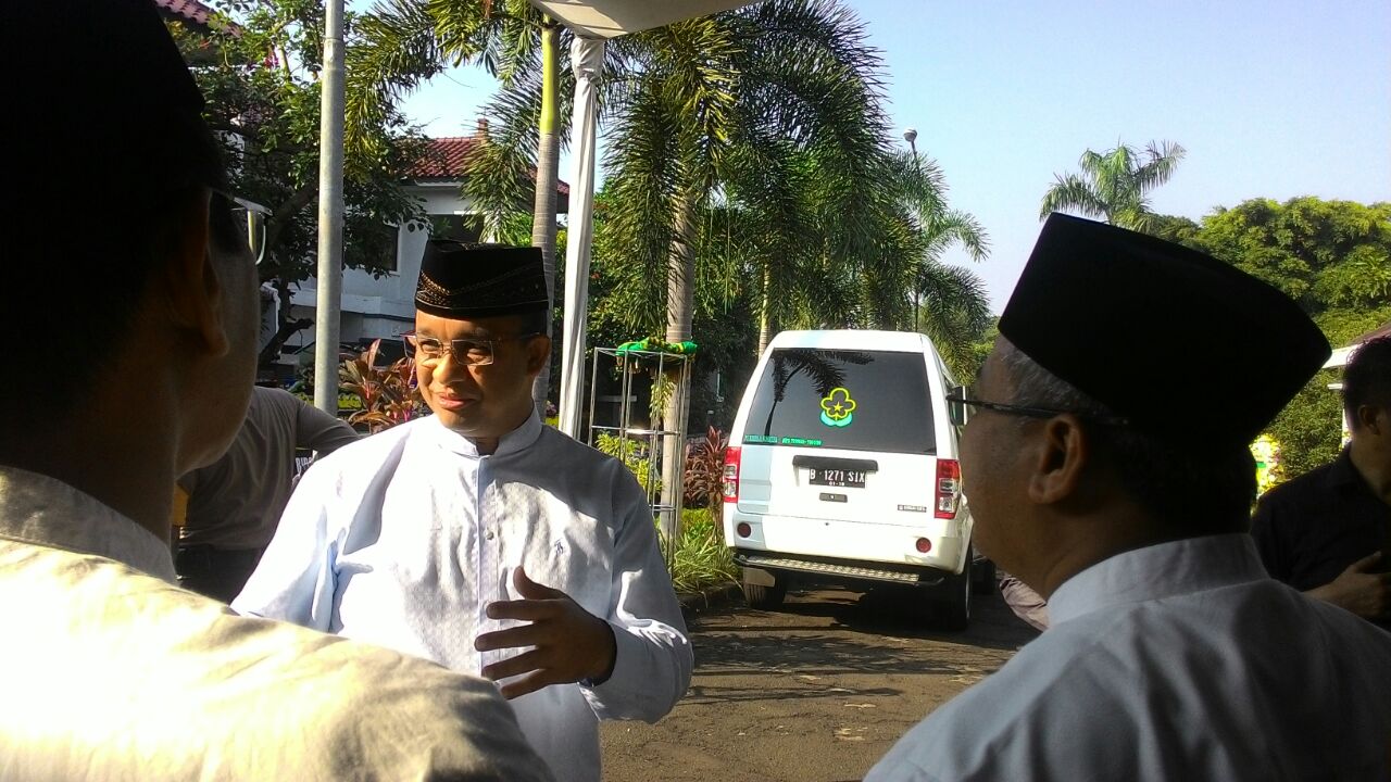 Sosok Husni di Mata Kapolri & Menteri Anies