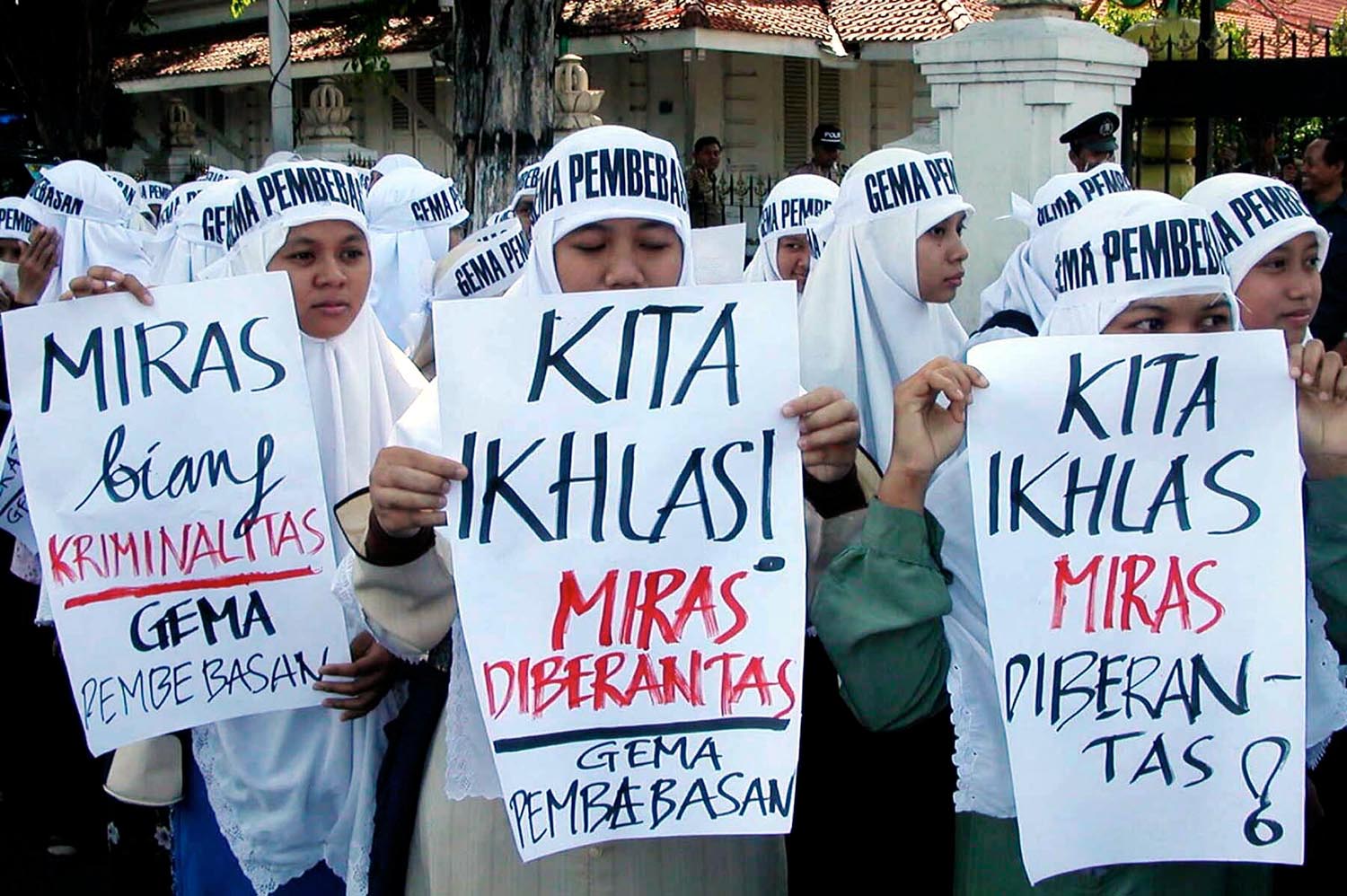 Ahok Sebut Aturan Miras Bukan Kebijakannya