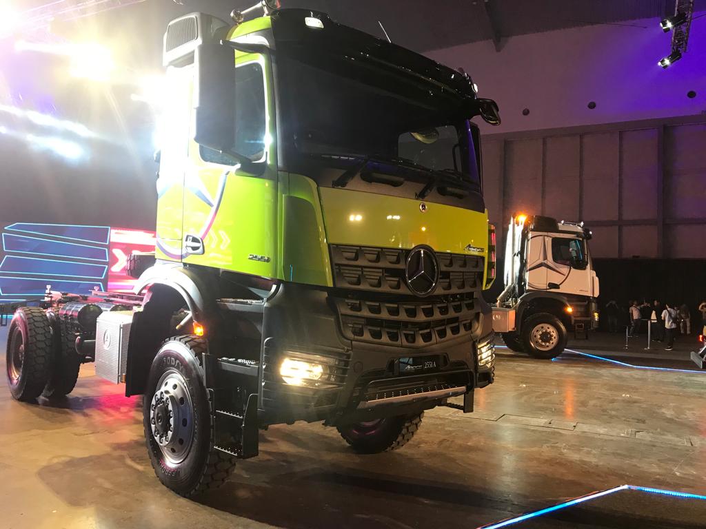 Disuntik Teknologi Baru, Truk Mercedes-Benz Actros dan Arocs Euro 5 Meluncur di Indonesia