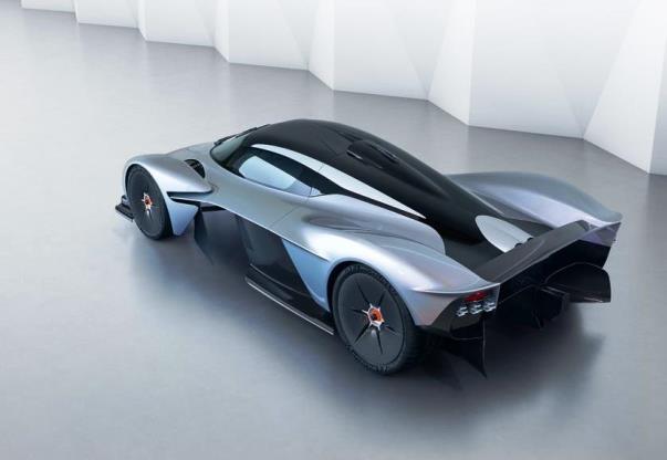 Desain Hypercar Valkyrie Nyaris Final