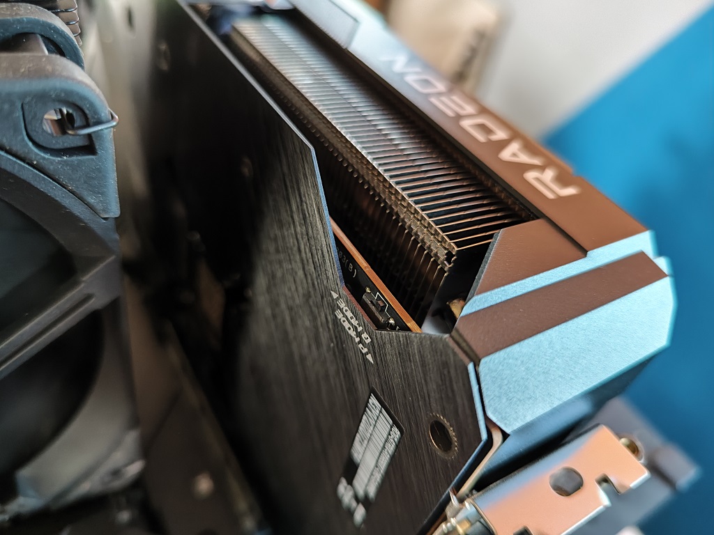Menjajal Kartu Grafis Asus ROG Strix Radeon RX 6650 XT OC Edition