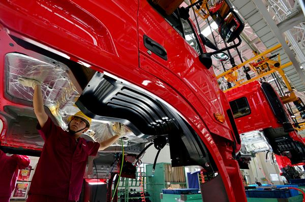 India, Tiongkok & Transformasi Industri Otomotif