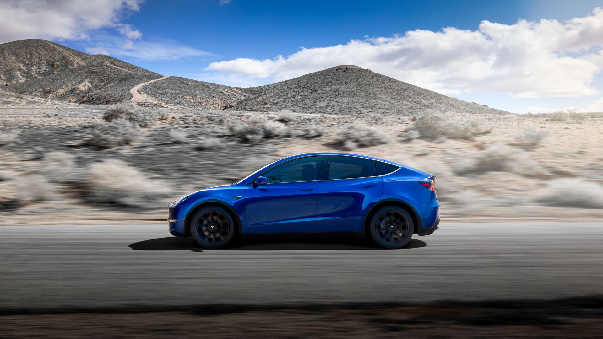 Model Y jadi Crossover Andalan Tesla Motors