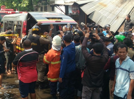 Bengkel di Surabaya Terbakar, 1 Orang Tewas