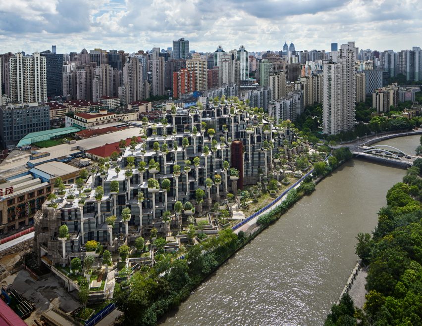 Bangunan di Shanghai Ditanami Seribu Pohon