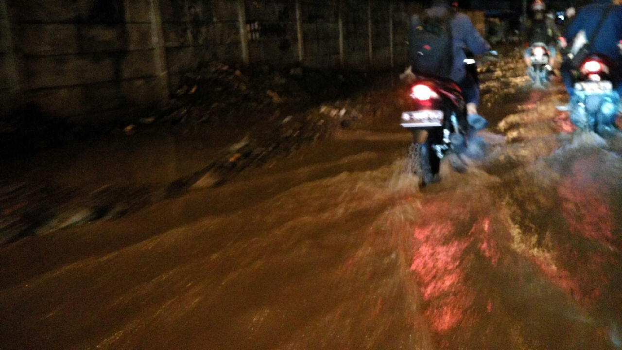 Terminal Tanjung Priok Banjir, Tiga Pompa Dikerahkan