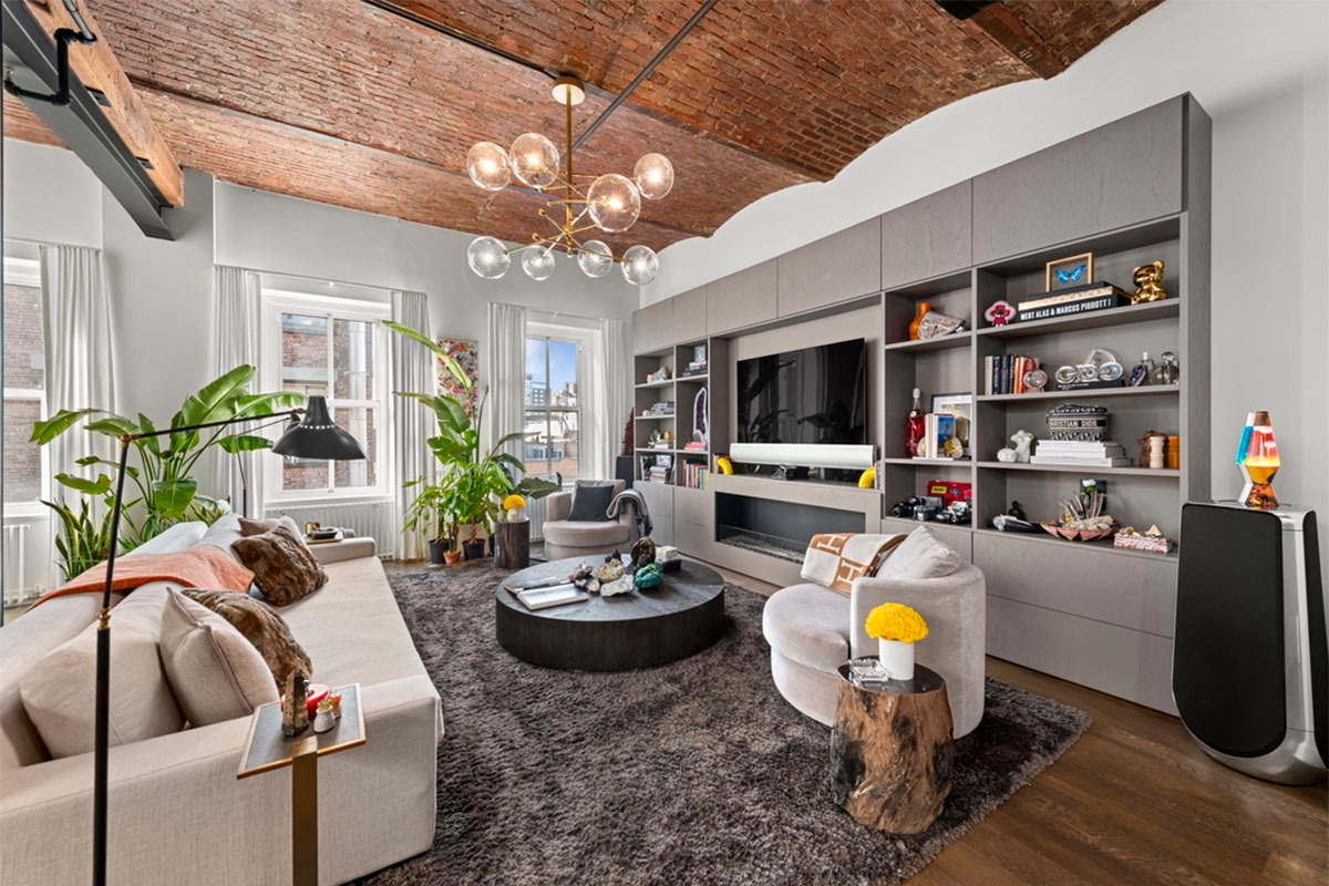 Putus dari The Weeknd, Bella Hadid Jual Apartemen Rp93 Miliar