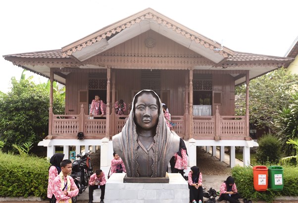 Rumah Tionghoa saksi asmara Soekarno - Fatmawati