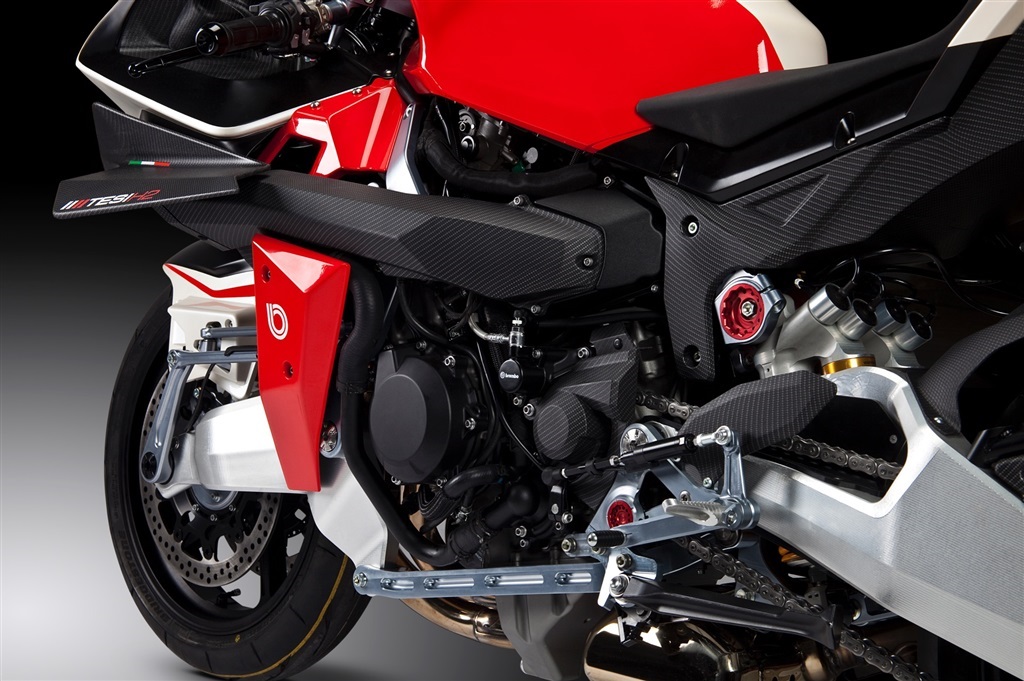 Bimota TESI H2, Motor Italia Hati Jepang