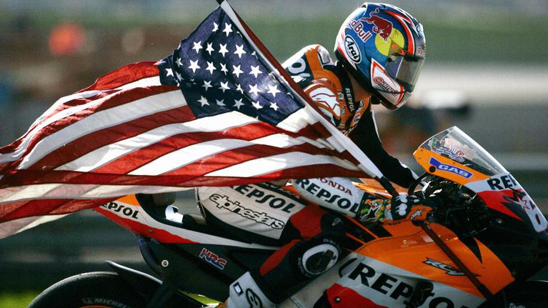 Mengenang Karier Nicky Hayden dalam Bingkai Foto