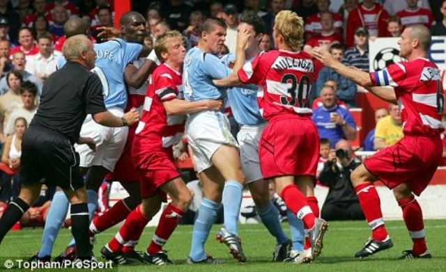 7 Pesepak Bola dengan Reputasi Buruk di Lapangan