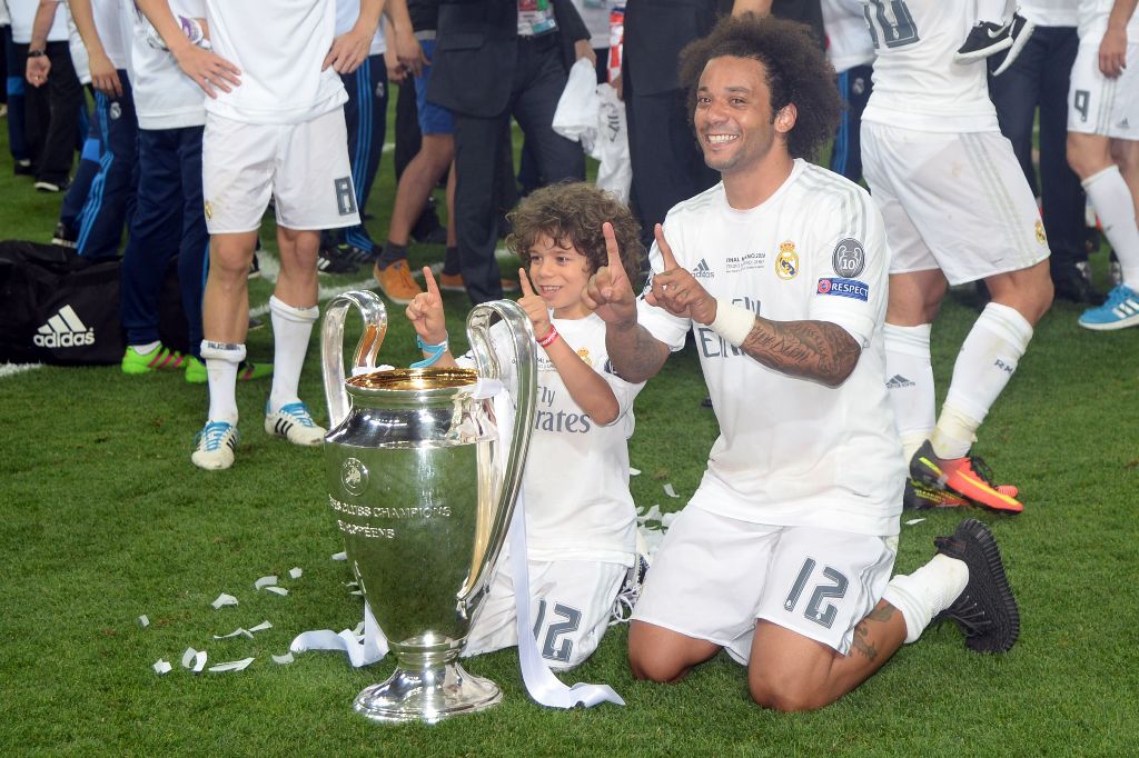 Foto-Foto Pesta Juara Real Madrid di San Siro