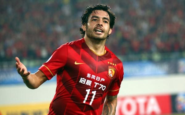 Scolari dan 5 Pemain Brasil yang Siap Menjegal Ambisi Barcelona