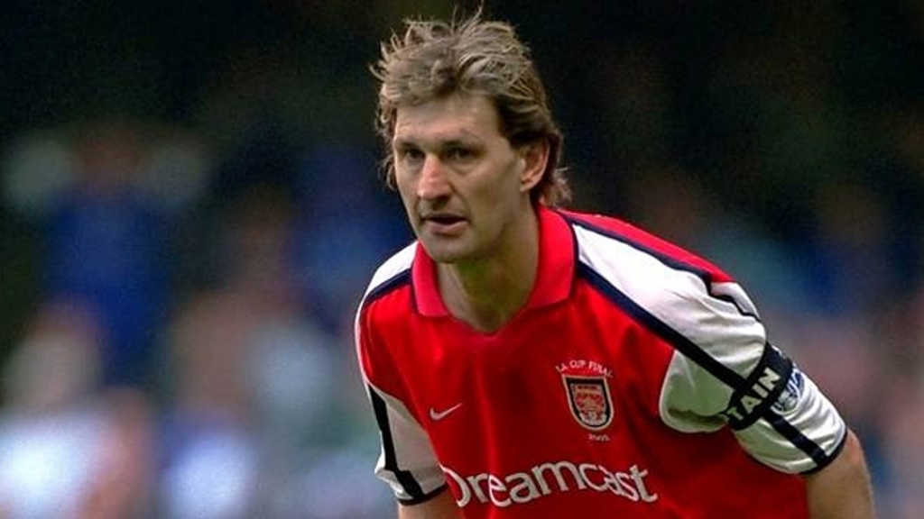 10 Tindakan Konyol yang Dilakukan Pesepak Bola di Luar Lapangan (2-Habis)