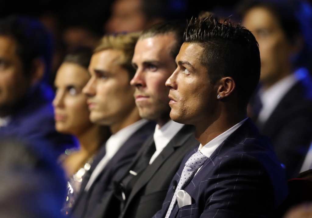 Ronaldo Sabet Predikat Pemain Terbaik Eropa 2016