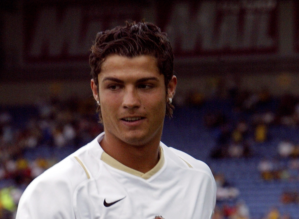 Daftar Peraih Ballon dOr Sejak 1990, Messi dan Cristiano Ronaldo Mendominasi