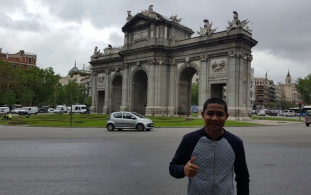 Evan Dimas Menyambangi Markas La Liga