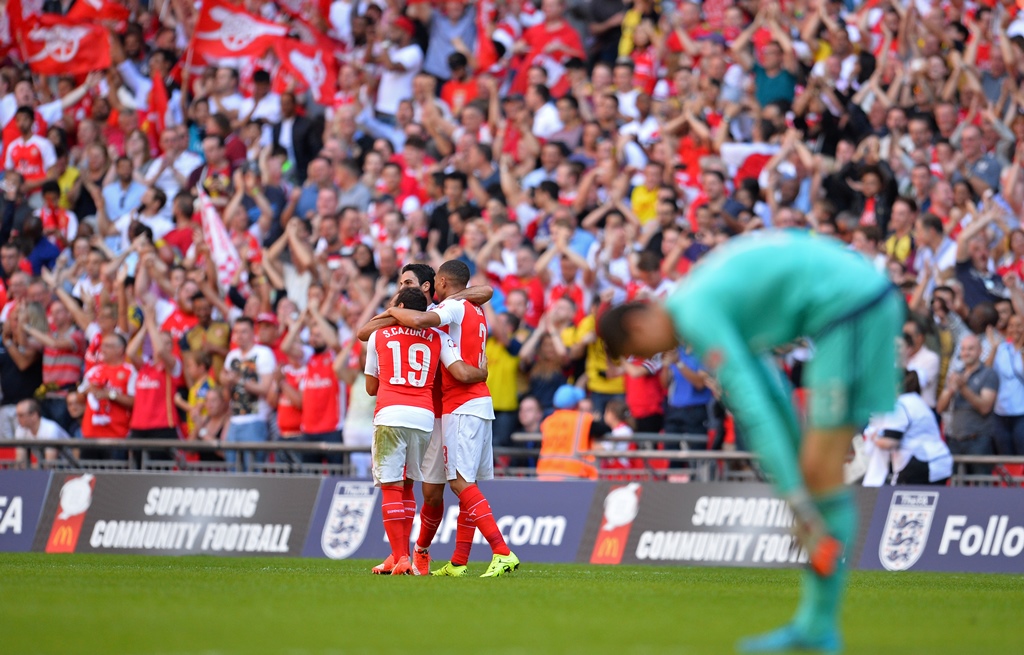 5 Duel Chelsea vs Arsenal yang Paling Banyak Menyedot Penonton