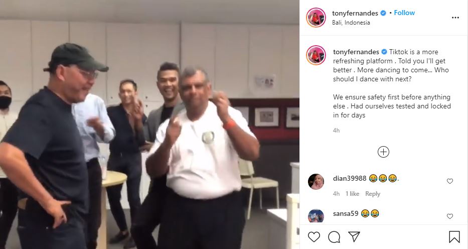 Kocak, Bos AirAsia Joget Lagu Ayu Ting Ting di TikTok