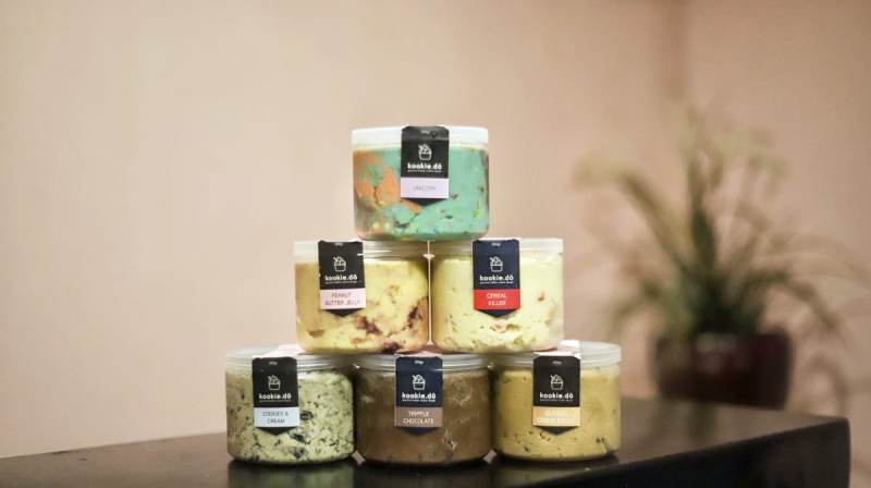 Menikmati Sensasi Es Krim dari <i>Cookie Dough</i> yang Kekinian