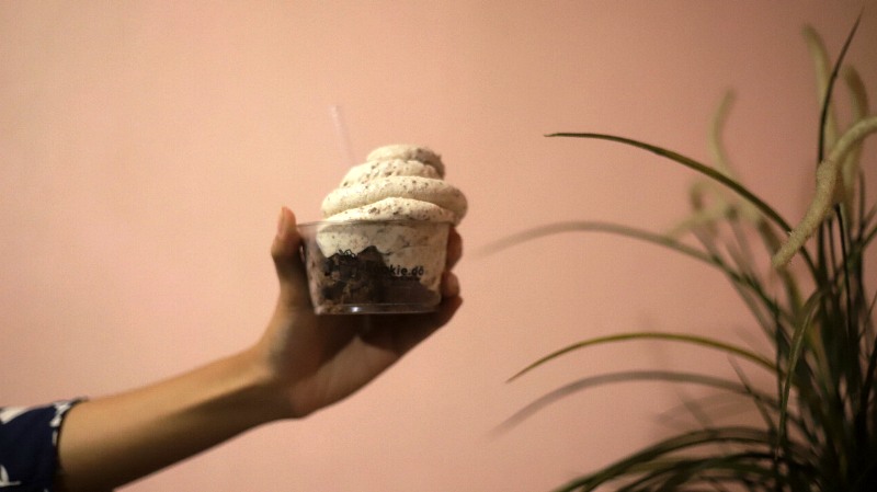 Menikmati Sensasi Es Krim dari <i>Cookie Dough</i> yang Kekinian