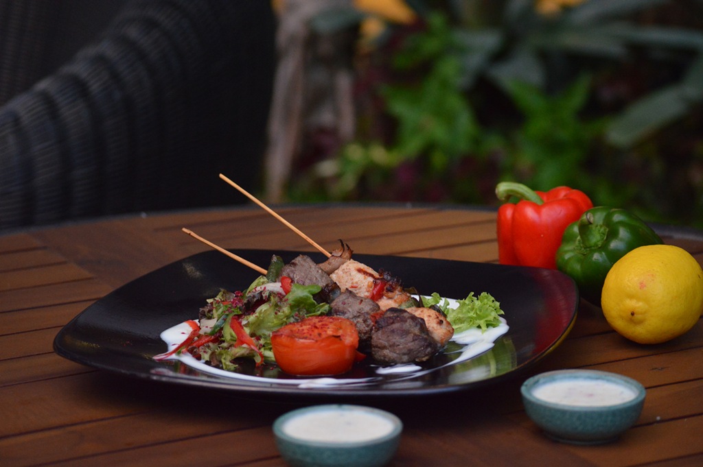Menutup Ramadan dengan Mencicipi Kuliner Khas Timur Tengah