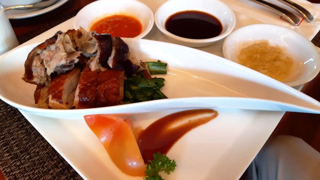 Nasi Bebek Hainan Yang Gurih Dan Juga Lembut Saat Digigit