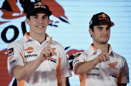MotoGP 2017: Vinales, Marquez dan Tradisi Persaingan Sengit di Lintasan Balap