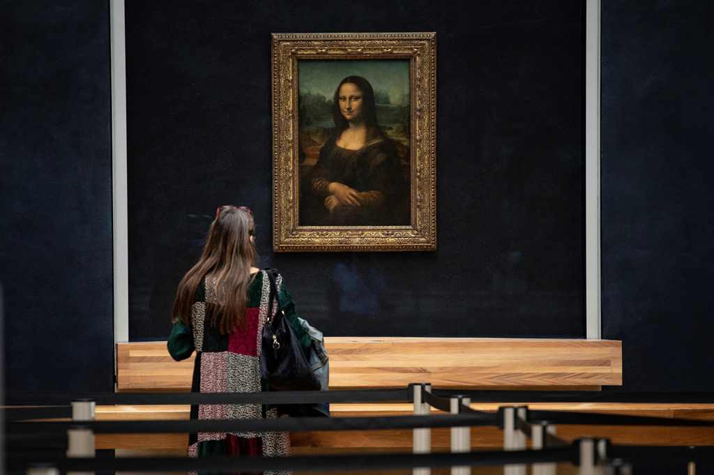 Kembali Dibuka, Ini Protokol Kesehatan Mengunjungi Museum Louvre