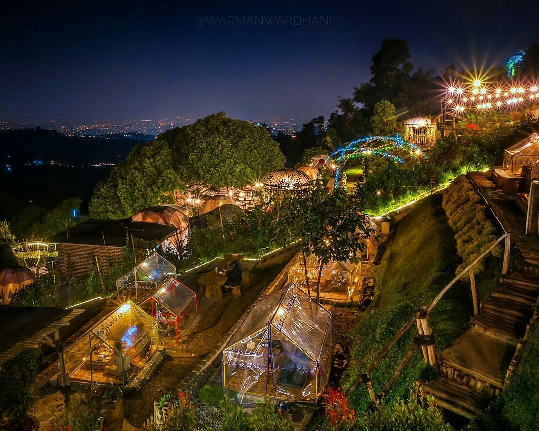 Tempat Wisata Kuliner Di Bandung Yang Instagramable Medcom Id