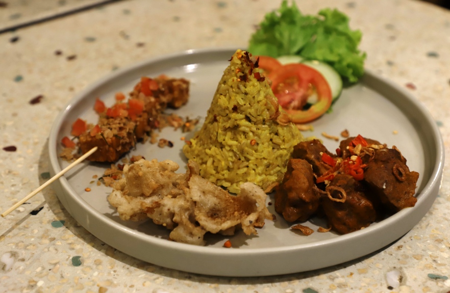Tergoda Nikmatnya Makanan Enak nan Sehat ala Burgreens