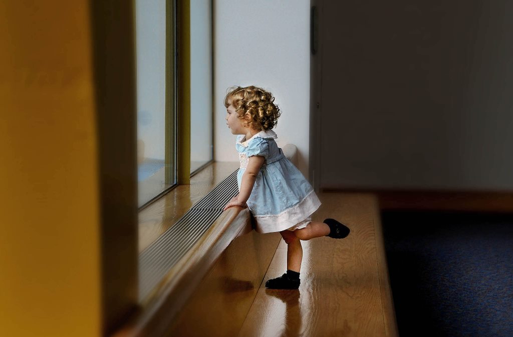 Mengatasi Anak yang Tantrum saat di Tempat Umum