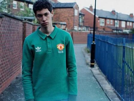 Adidas Kembali Produksi <i>Jersey</i> Lawas Manchester United 