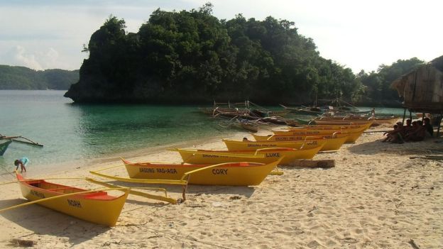 Mengais Ilmu di Atas Perahu Kuning
