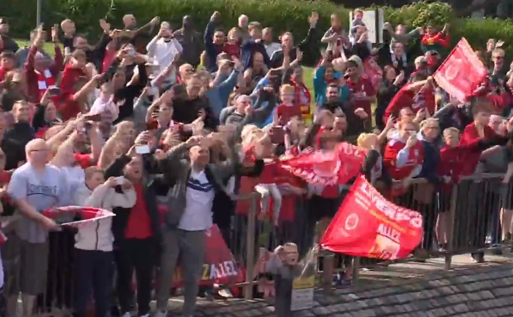 Kemeriahan Parade Juara Liga Champions Liverpool