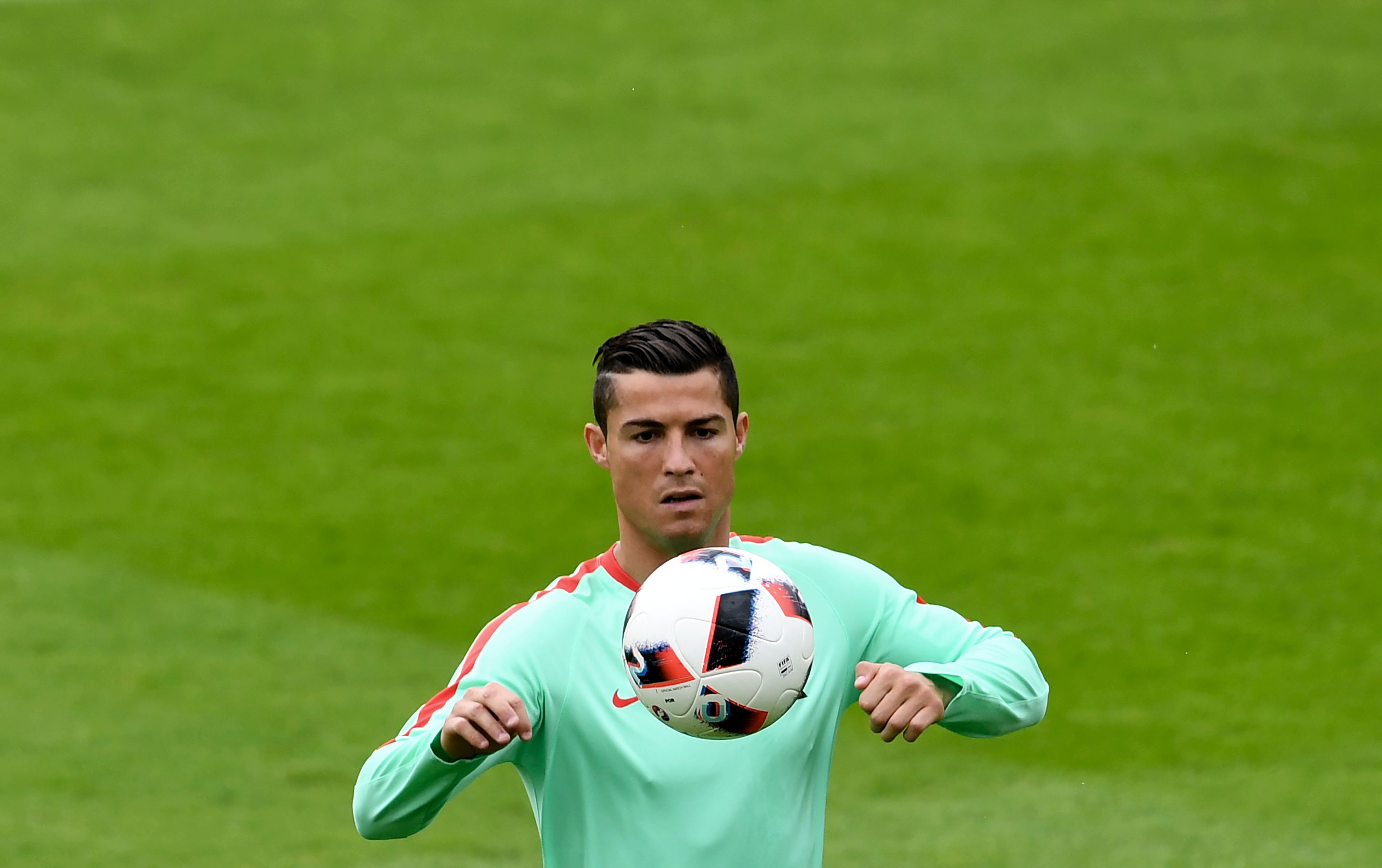 Duel Pemain Kunci Lini per Lini Portugal vs Prancis