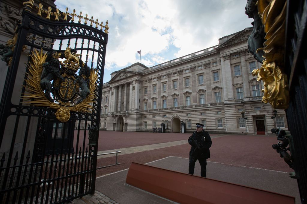 Istana Buckingham Diajukan untuk Restorasi