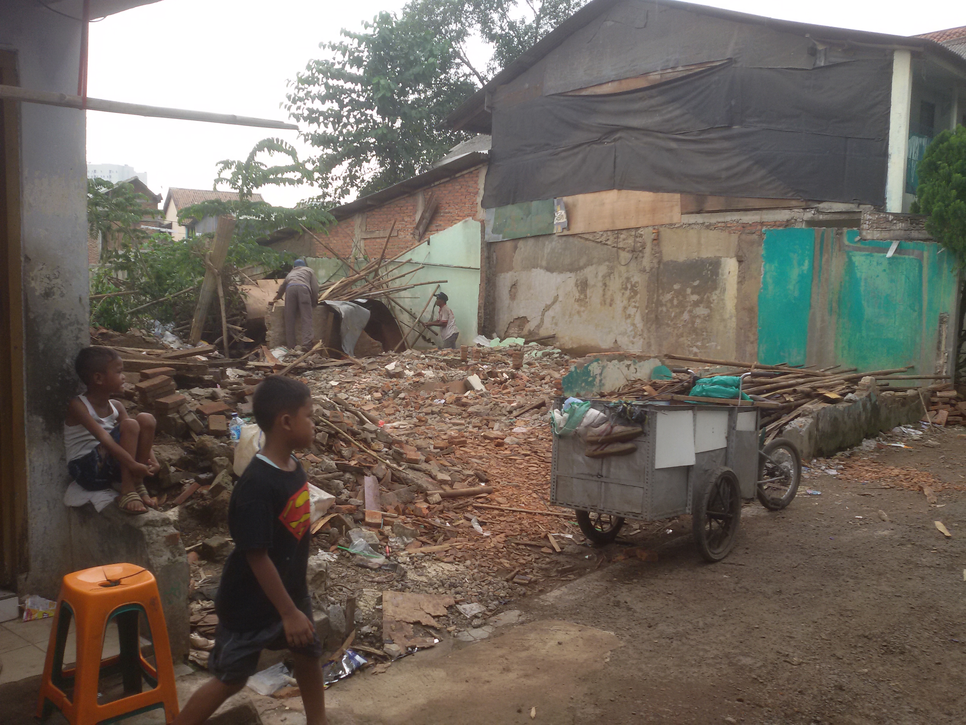 Besok Ditertibkan, Begini Suasana di Bukit Duri Hari Ini